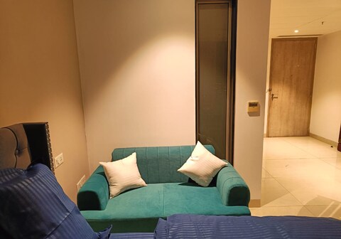 Elevate: a 5-start skyline retreat
