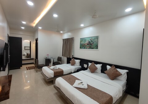 Hotel Dwarka