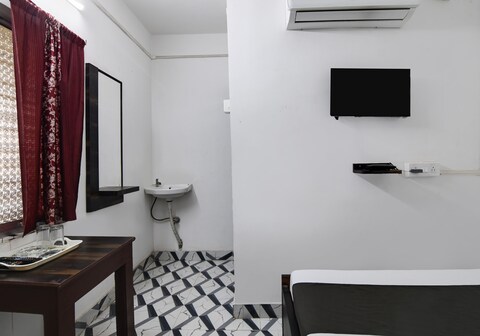 Hotel O PPS NEST Guest House