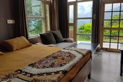 Blue Mountain Home, Nainital Blue Mountain Home, Nainital