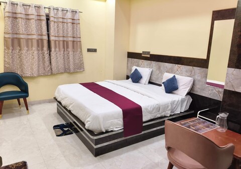 DAVANI ROOMS