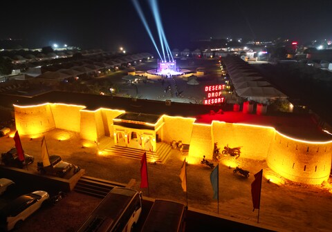 Desert Drop Resort With Swimming Pool