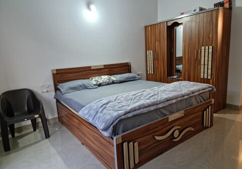 Cozy apartment with Power backup Palolem