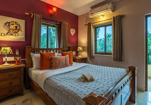 Pandora's Box: 2BHK Luxury Apartment in Siolim