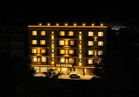 Hotel LA Costa By Sitara Premium