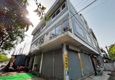Hotel Narayana