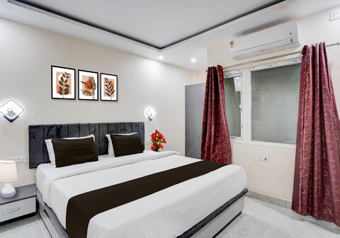 Super Collection O IIT BHU Varanasi Formerly Singh Residency