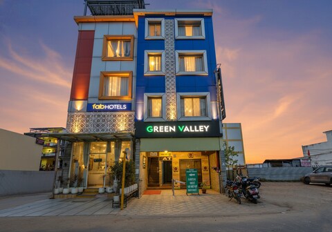 FabHotel Green Valley