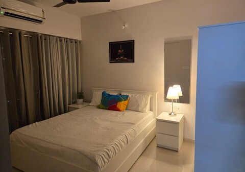 Nest Comfort | Luxurious 2BHK AC suite