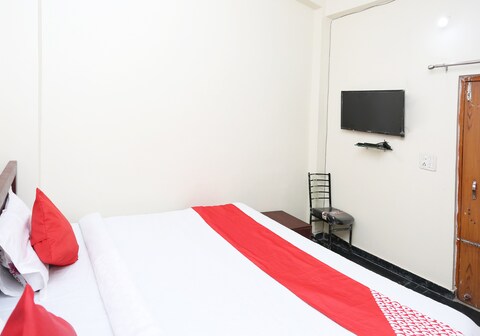 Hotel O Shiva Guest House
