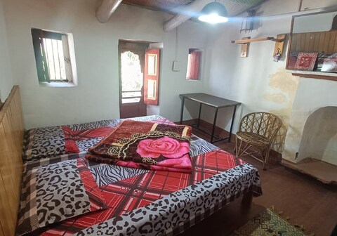 Parwati Heritage Homestay Khunt Almora