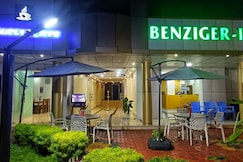 Benziger Inn, Takkalai Benziger Inn, Takkalai