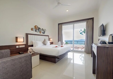 GNM Hilltop Villas Coonoor