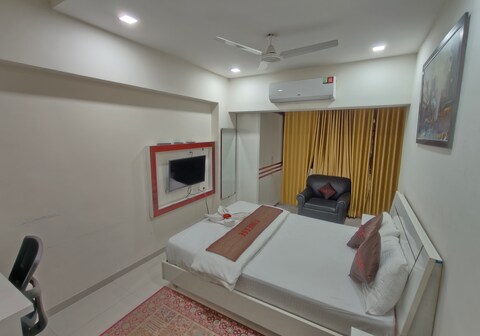 V Check Inn Residence