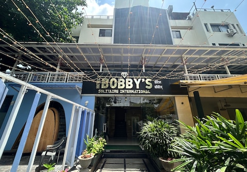 Hotel Bobby's (Solitaire International)