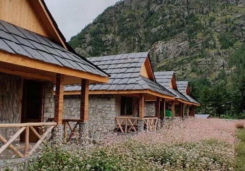 Osiya Rangnoo Rakchham Retreat