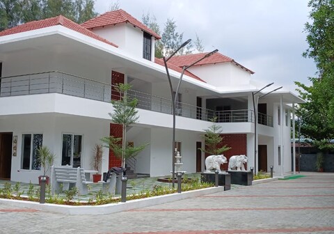 SKST THAMARA RESORT AND AUDITORIUM