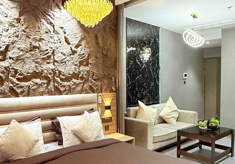 The Alishan Stay to THE HEAVEN STAYS