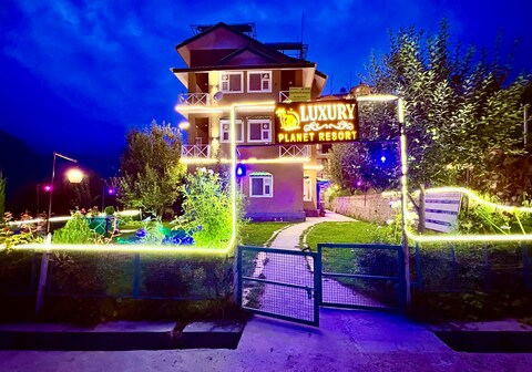 Luxury Planet Resort