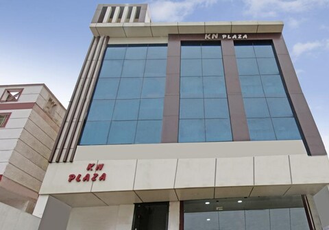 Hotel KN Plaza by WB Inn