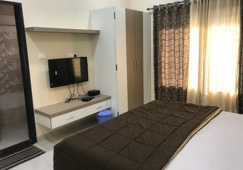 HOTEL HARI VITTHALA PALACE LODGING