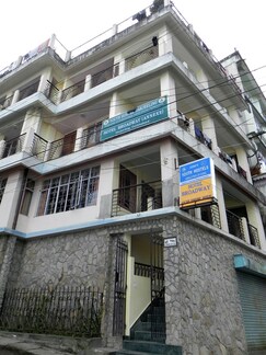 Hotel Broadway, Darjeeling Hotel Broadway, Darjeeling