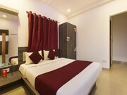 OYO 9906 Hotel Hill Top House, Mahabaleshwar OYO 9906 Hotel Hill Top House, Mahabaleshwar