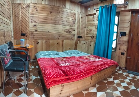 Sandeep homestay chakrata