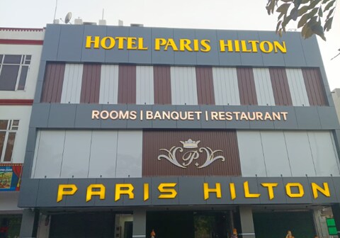 Hotel Paris Hilton