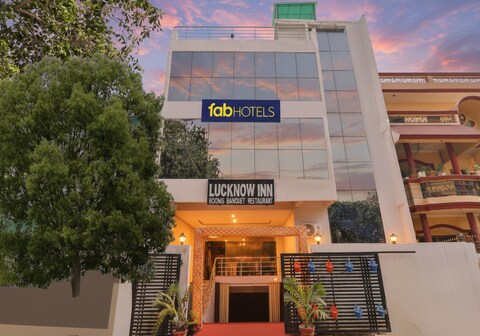 FabHotel Lucknow Inn