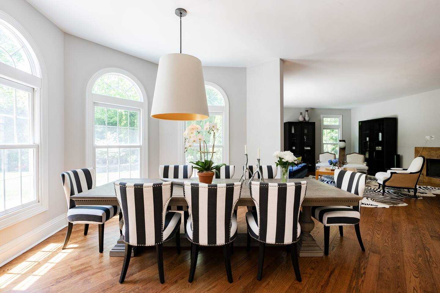 Luxurious 6BR/12p Heated Pool Villa - Hamptons