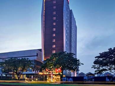 IBIS GADING SERPONG
