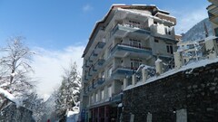 Chichoga Holiday Inn, Manali Chichoga Holiday Inn, Manali