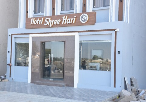 HOTEL SHREE HARI