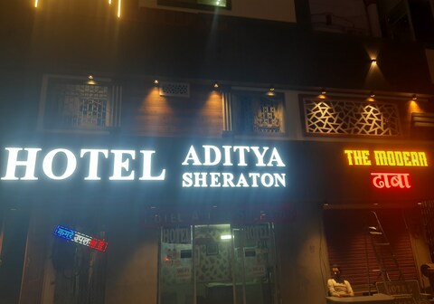 hotel aditya sheraton