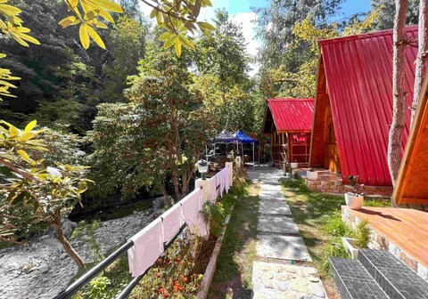 Oakley Groves Encamp