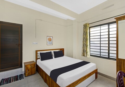 Hotel O Hill Way Rooms