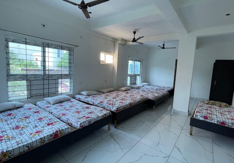 Shiv sakti family Homestay