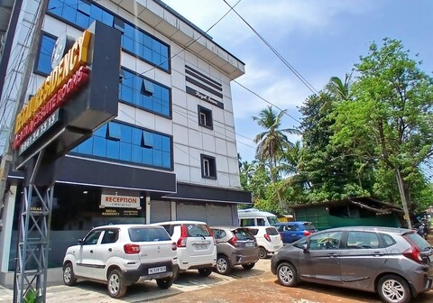 Regal Residency