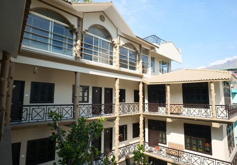 PRANA WELNESS RESORT & SPA