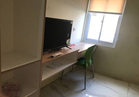 Capital O 94128 The Bale Teras't