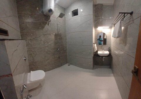 The Parel Bagh Villa