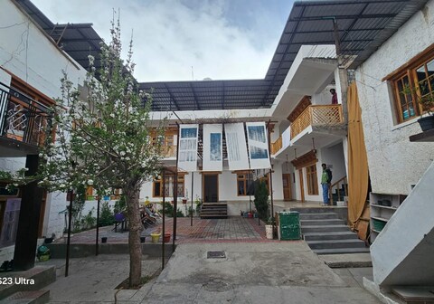 Broadview Guest House