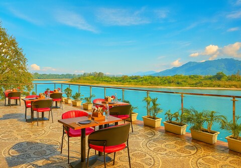 The Neeraj Naturecure - Ganga View