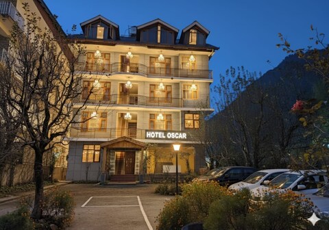 Hotel Oscar Manali