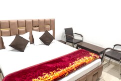 White Solitaire, Ludhiana White Solitaire, Ludhiana