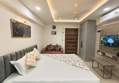 VVIP Address 13 Jagatpura