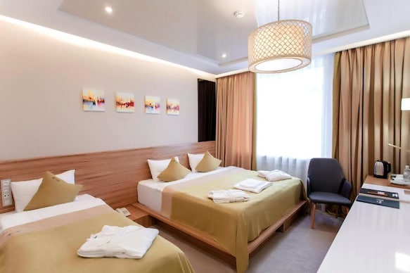 Mildom Premium Hotel