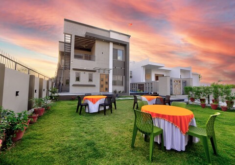 Yasho Villas Entire 3 BHK on First Floor