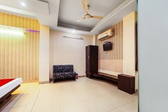 Hotel O New Om Palace, Bhopal Hotel O New Om Palace, Bhopal